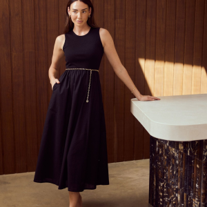 Sleeveless Gathered Midi Dress – Black